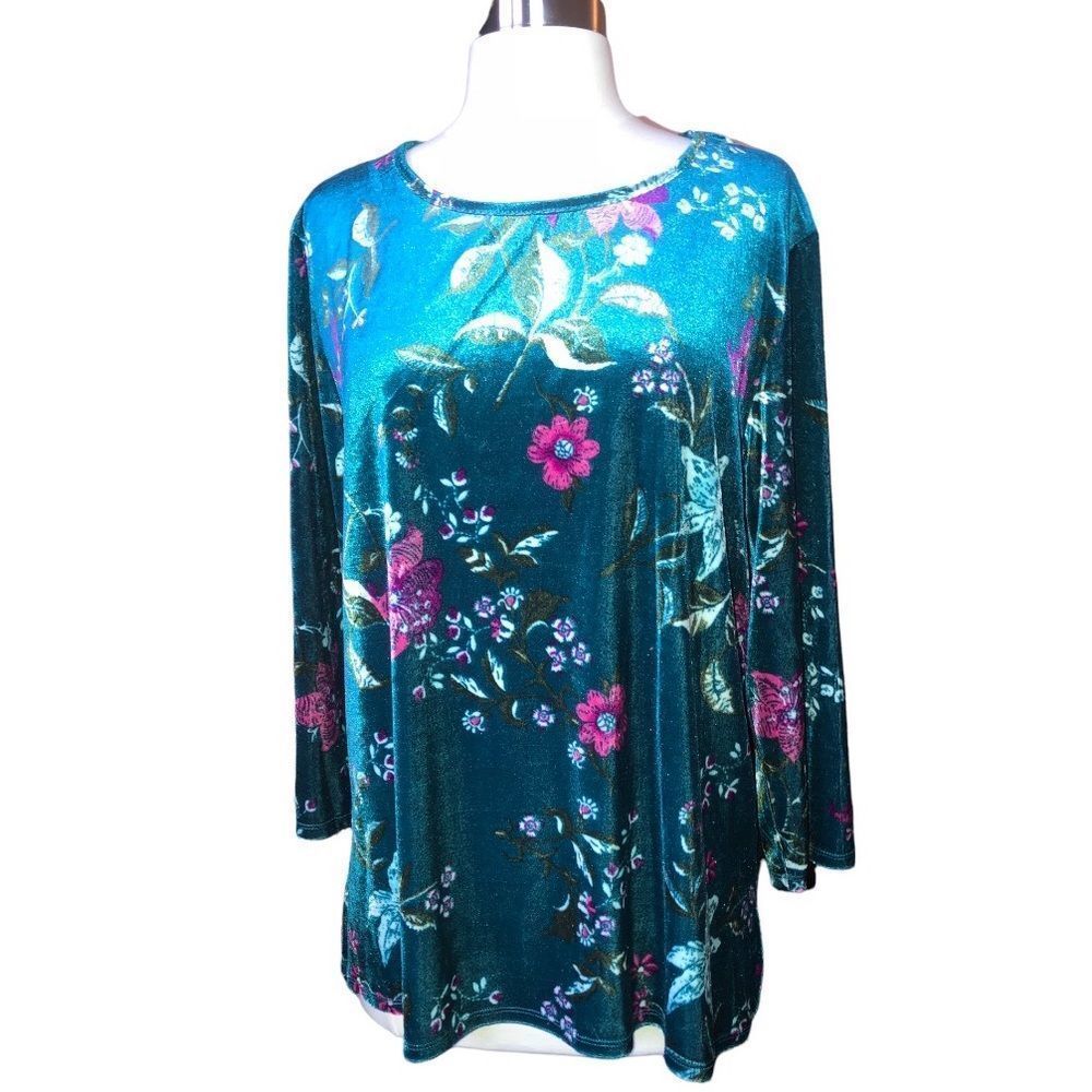White stag Velvet looking  blue shirt size L with slits on the sides